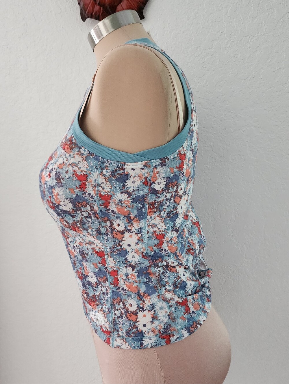 THE NORTH FACE | Floral Print Tank Top with Blue Trim - Women's - Picture 4 of 11